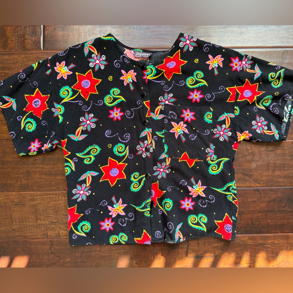 Vintage 90s Savannah Black Floral Women's Blouse